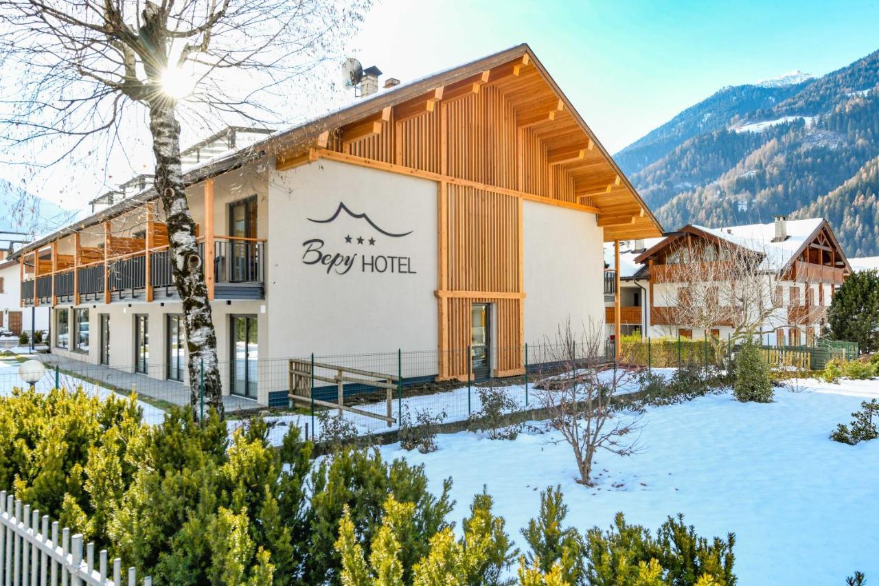 Bepy Hotel Garni Giustino Dış mekan fotoğraf