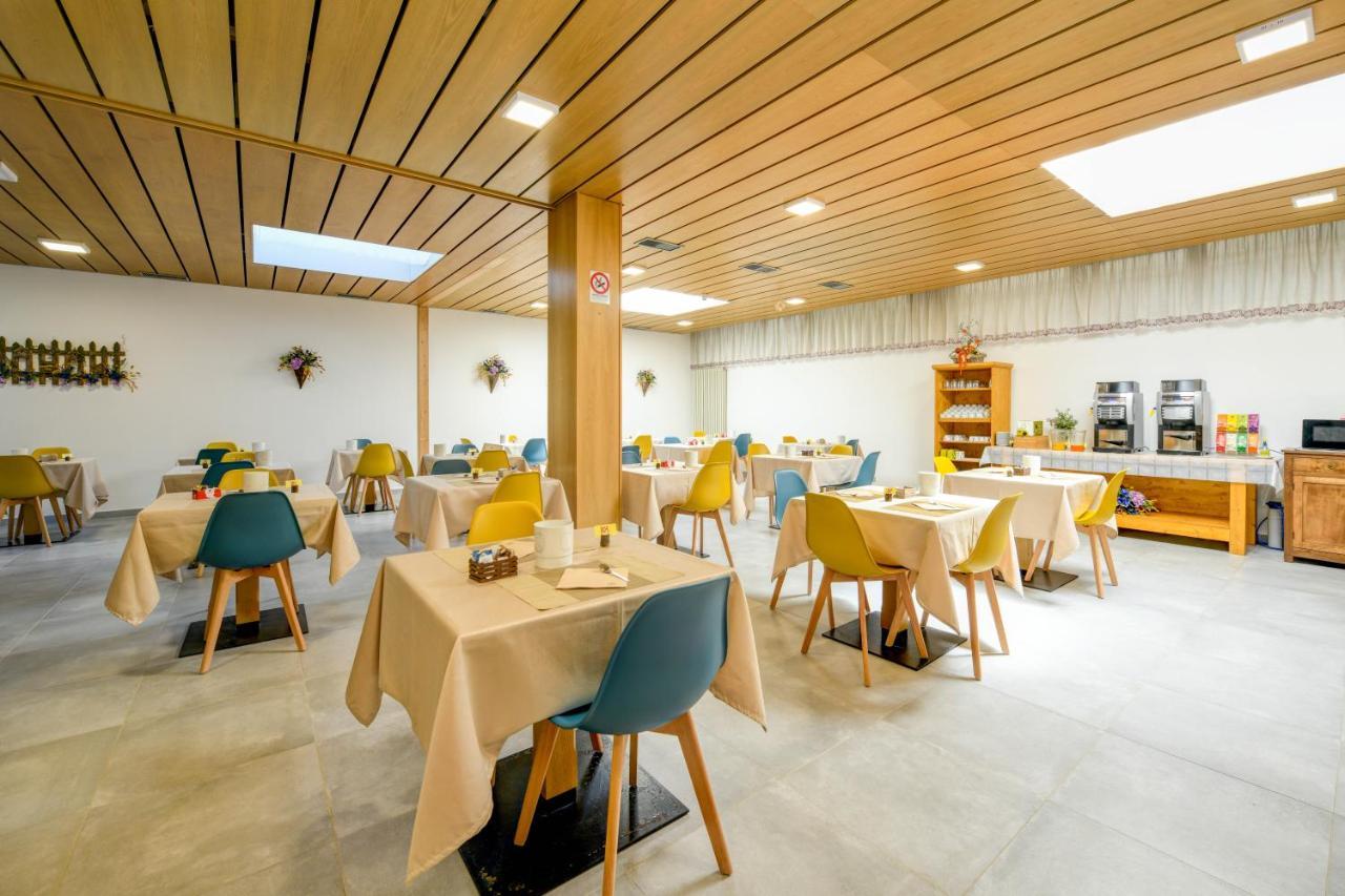 Bepy Hotel Garni Giustino Dış mekan fotoğraf