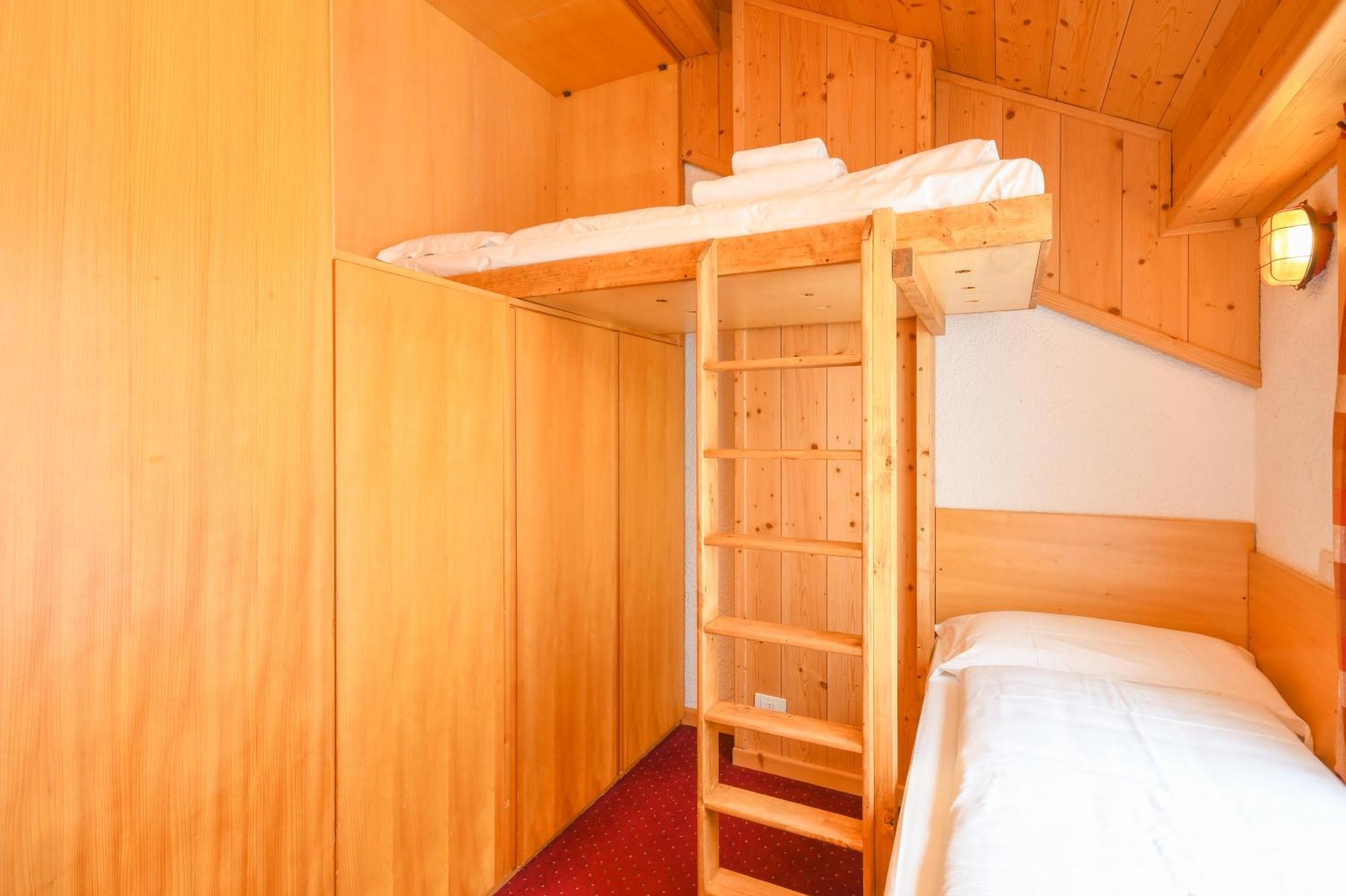 Bepy Hotel Garni Giustino Oda fotoğraf