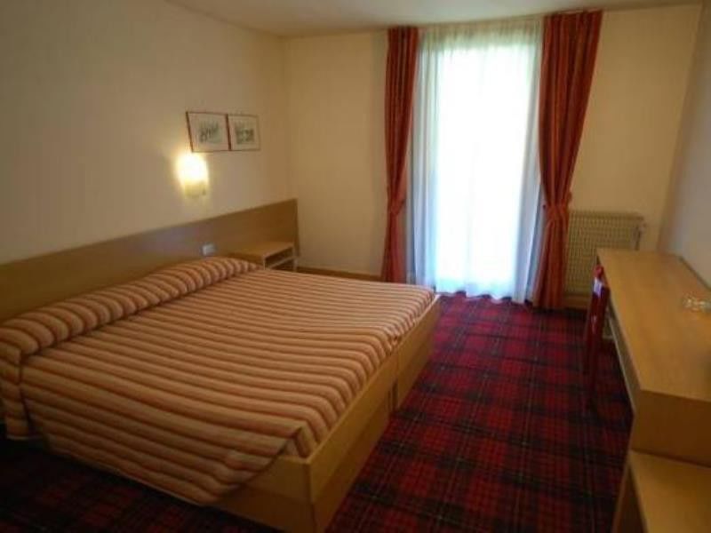 Bepy Hotel Garni Giustino Dış mekan fotoğraf