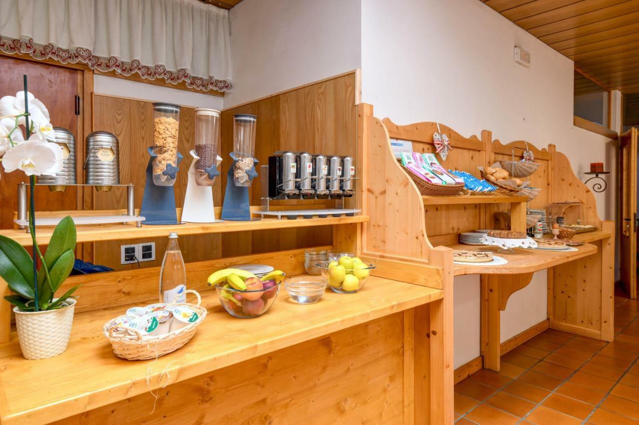 Bepy Hotel Garni Giustino Dış mekan fotoğraf
